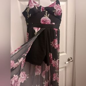 👗Nwot No boundaries floral maxi romper with shorts size medium 7-9